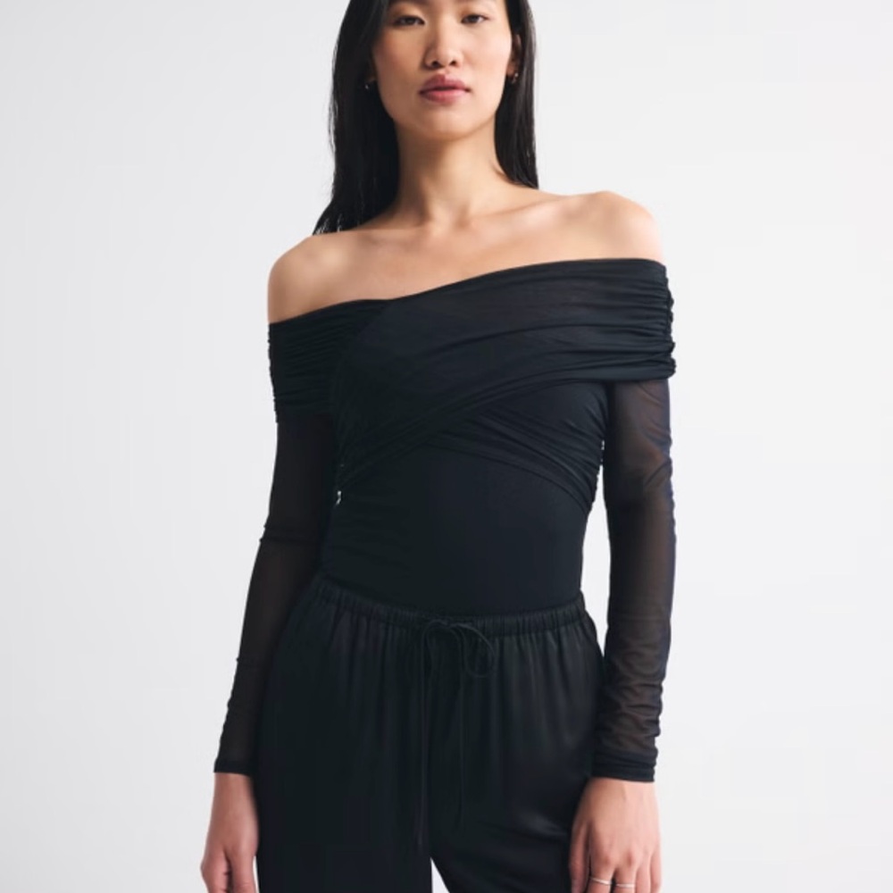 NWT - Abercrombie & Fitch Long-Sleeve Asymmetrical Wrap Bodysuit - Black